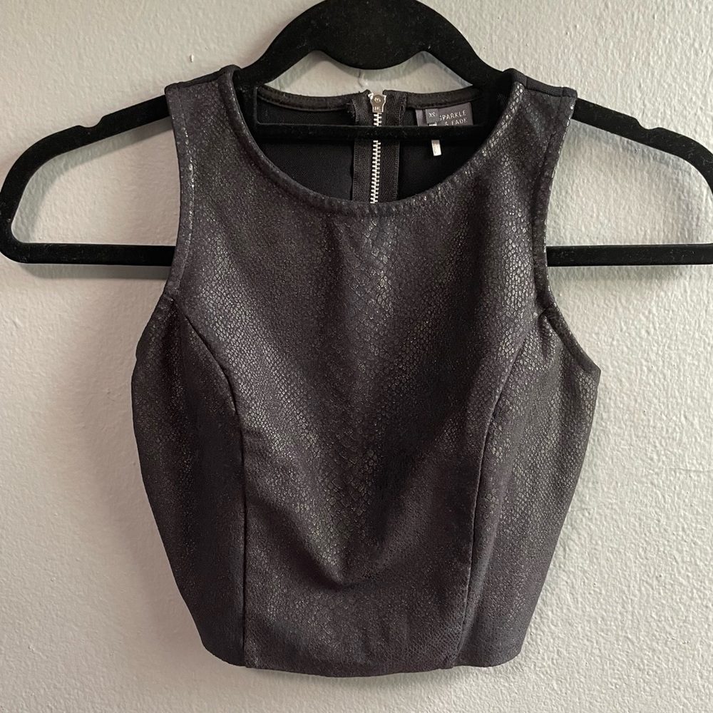 Urban Outfitters Sparkle & Fade black snake print crop top. Size X-Small